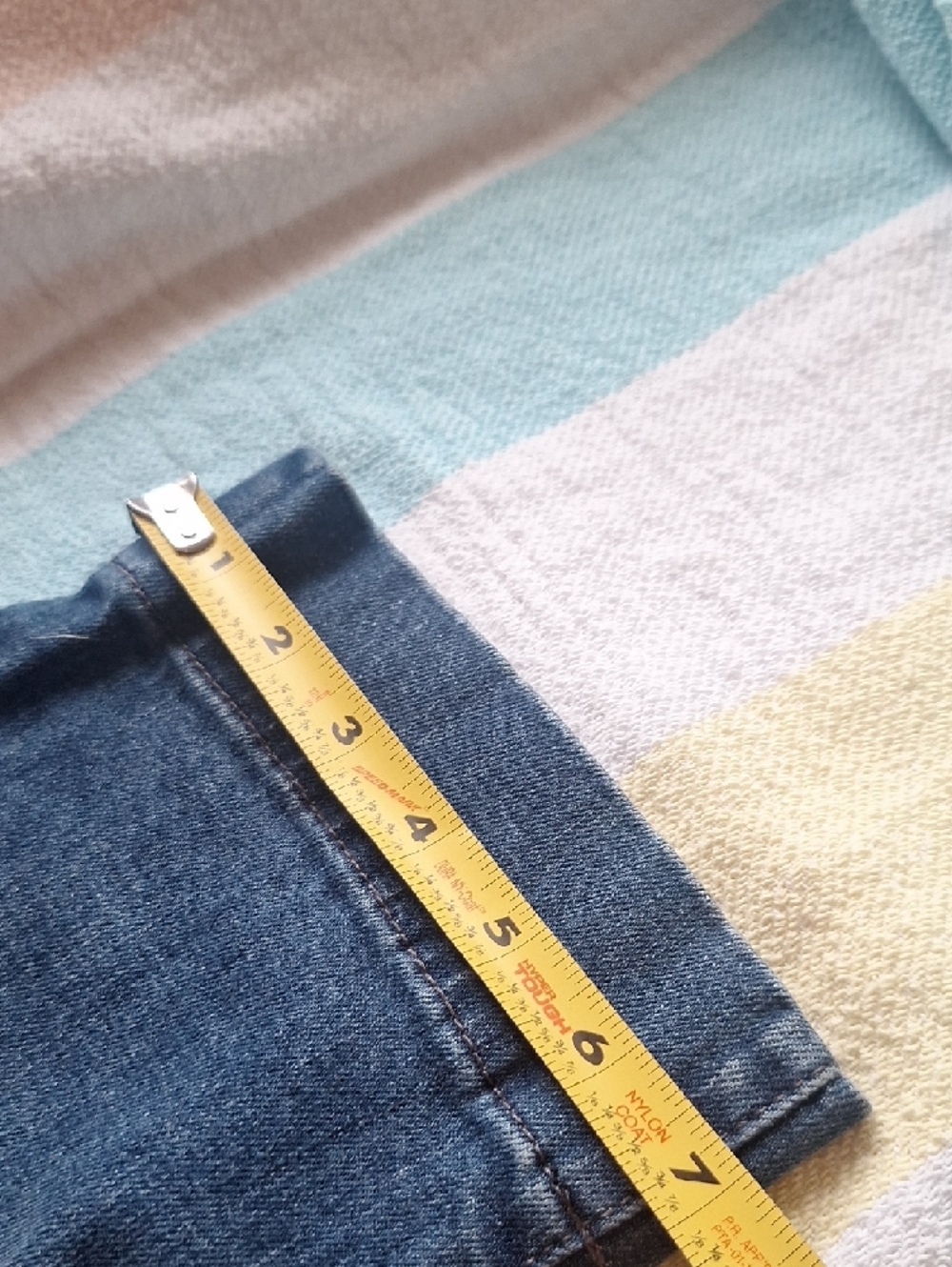 Kut from the Kloth Dark Blue Cropped Jeans - Picture 9 of 10